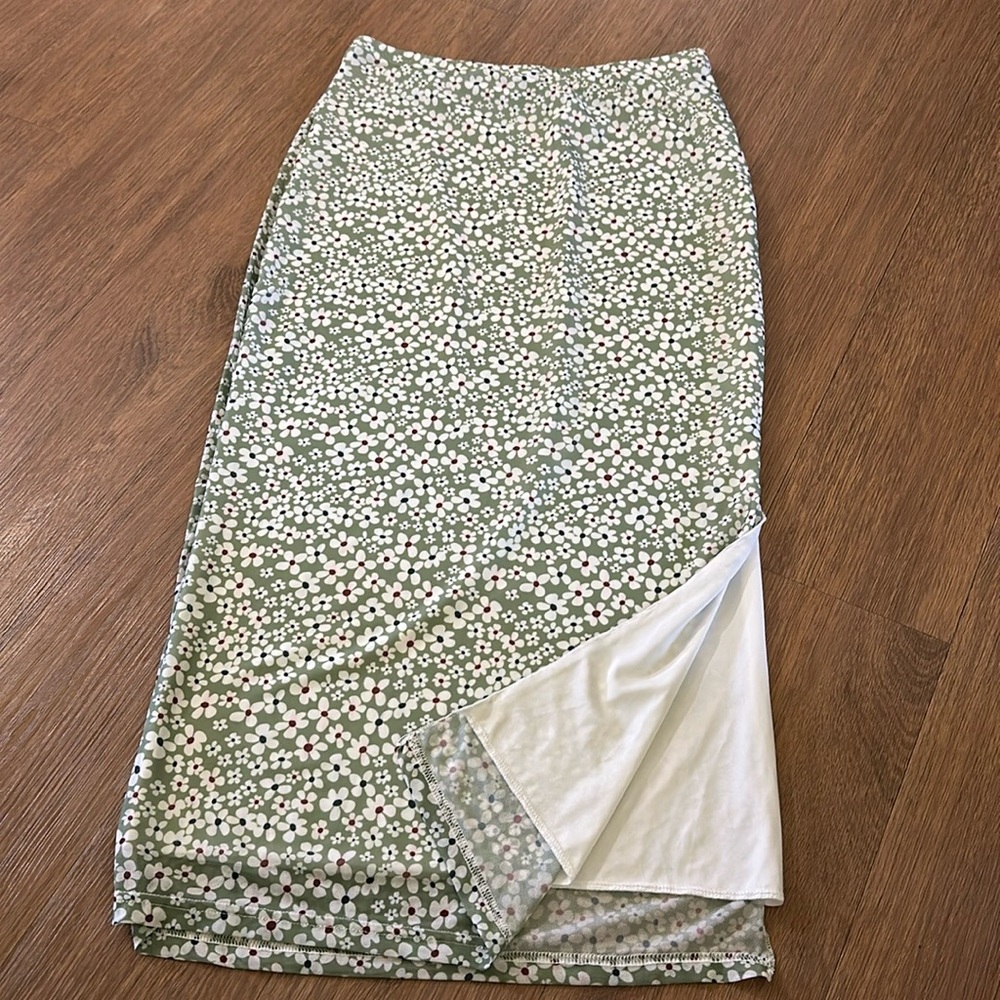 SHEIN MIDI Skirt